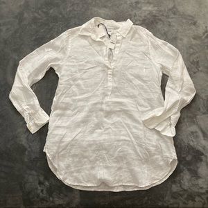 GAP, Women’s, white, medium V neck, long sleeve shirt